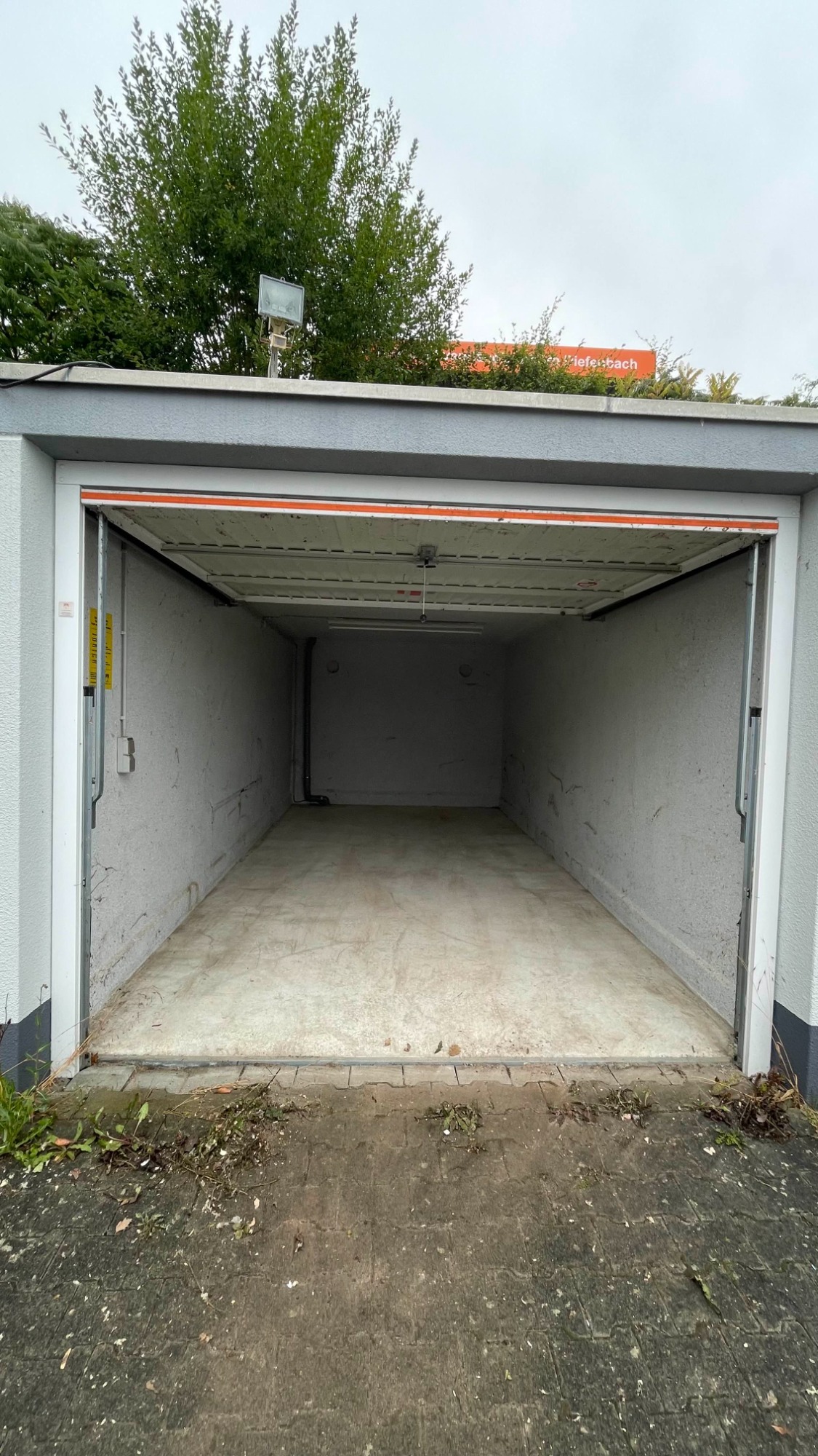 Garage nach der Räumung
